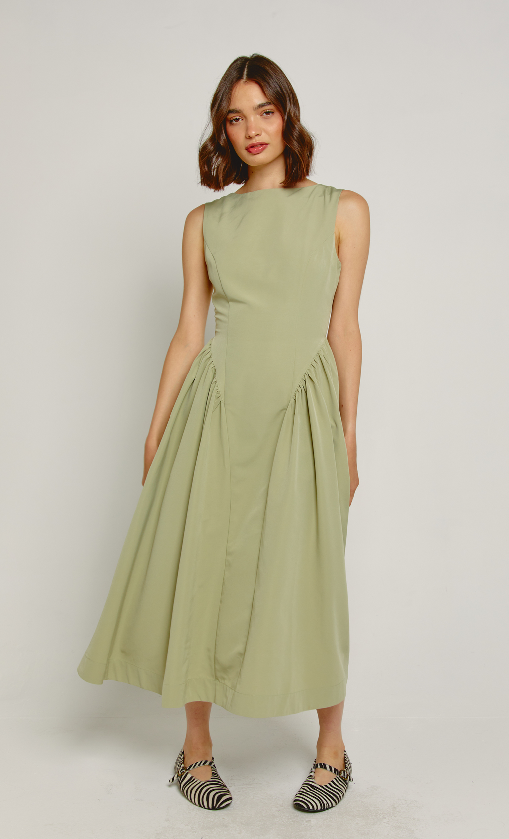 gathered waist midi dress in parrot green Olive Midi Dress with Gathered Waist – Another Girl