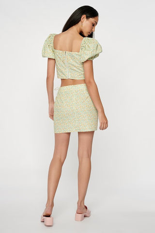 Tie Front Ditsy Puff Sleeve Top